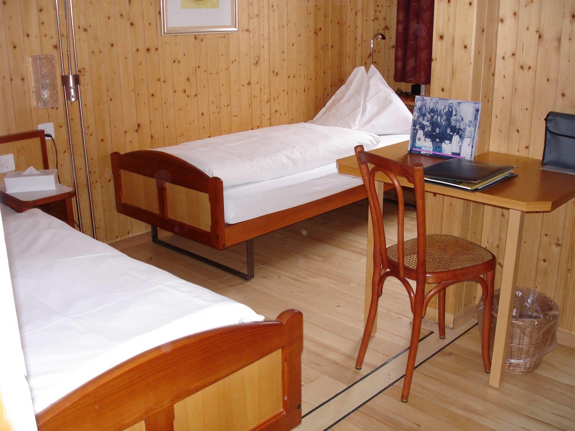 Gasthaus Paxmontana Sachseln Room photo